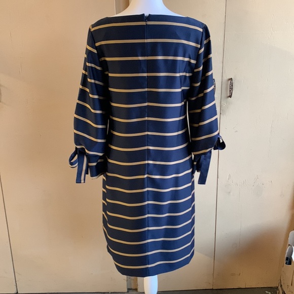 Banana Republic size 2 Navy & Gold Striped Shift Dress - Picture 5 of 6